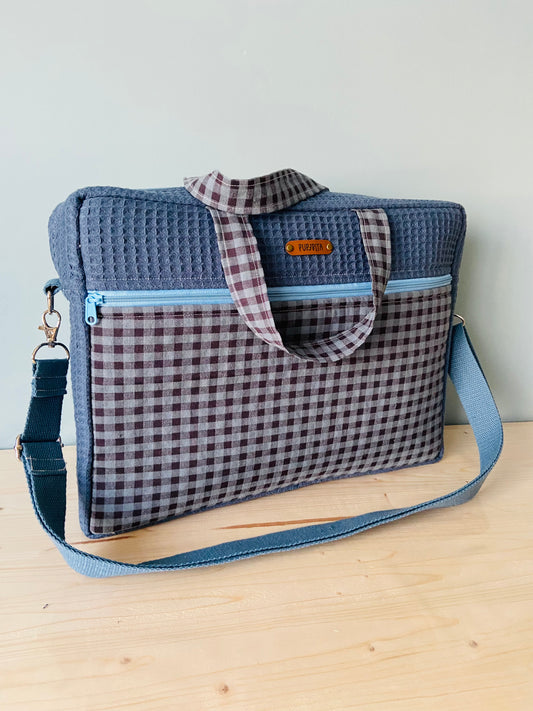 MALETÍN "CARRY JOY"