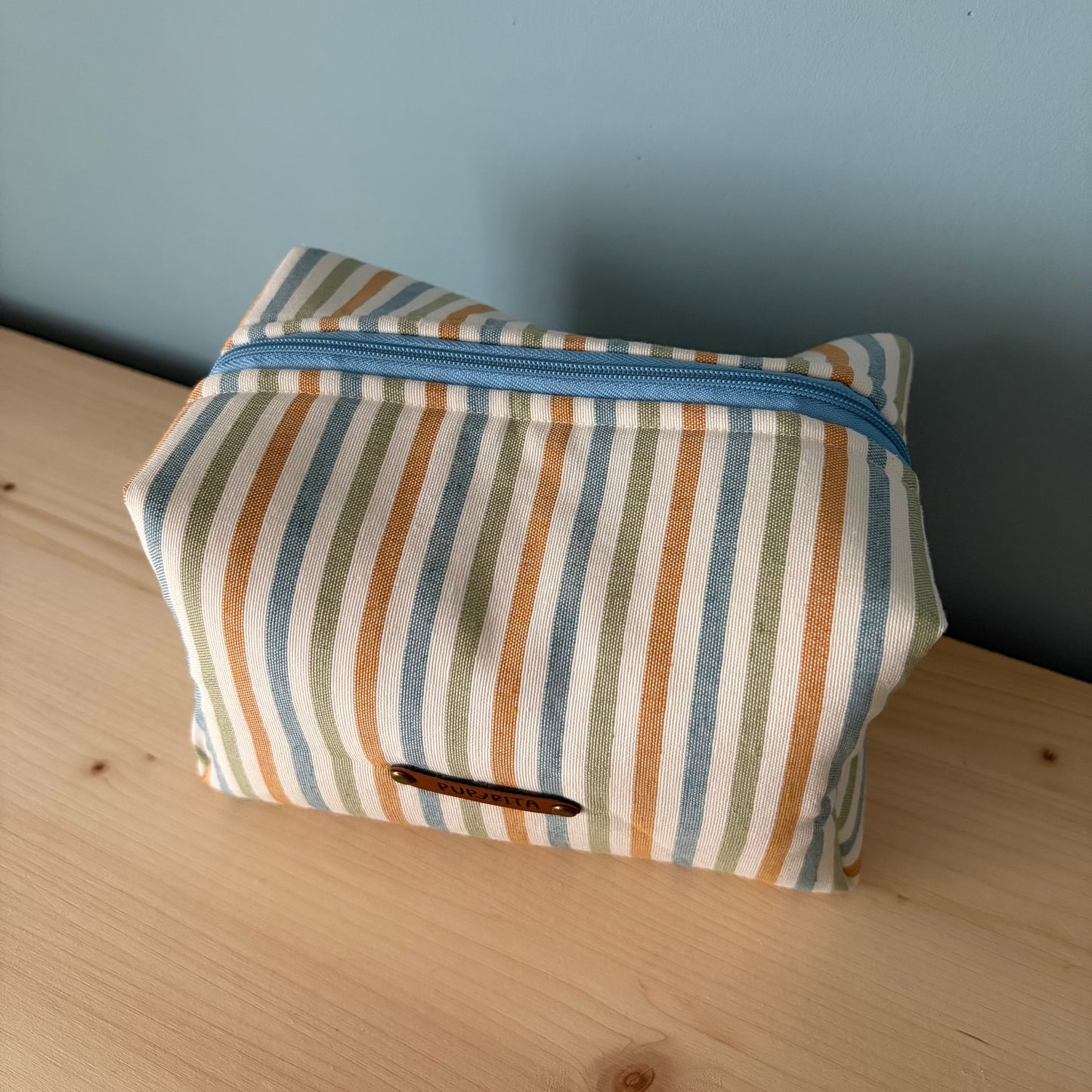 NECESER BOX RAYAS COLORES