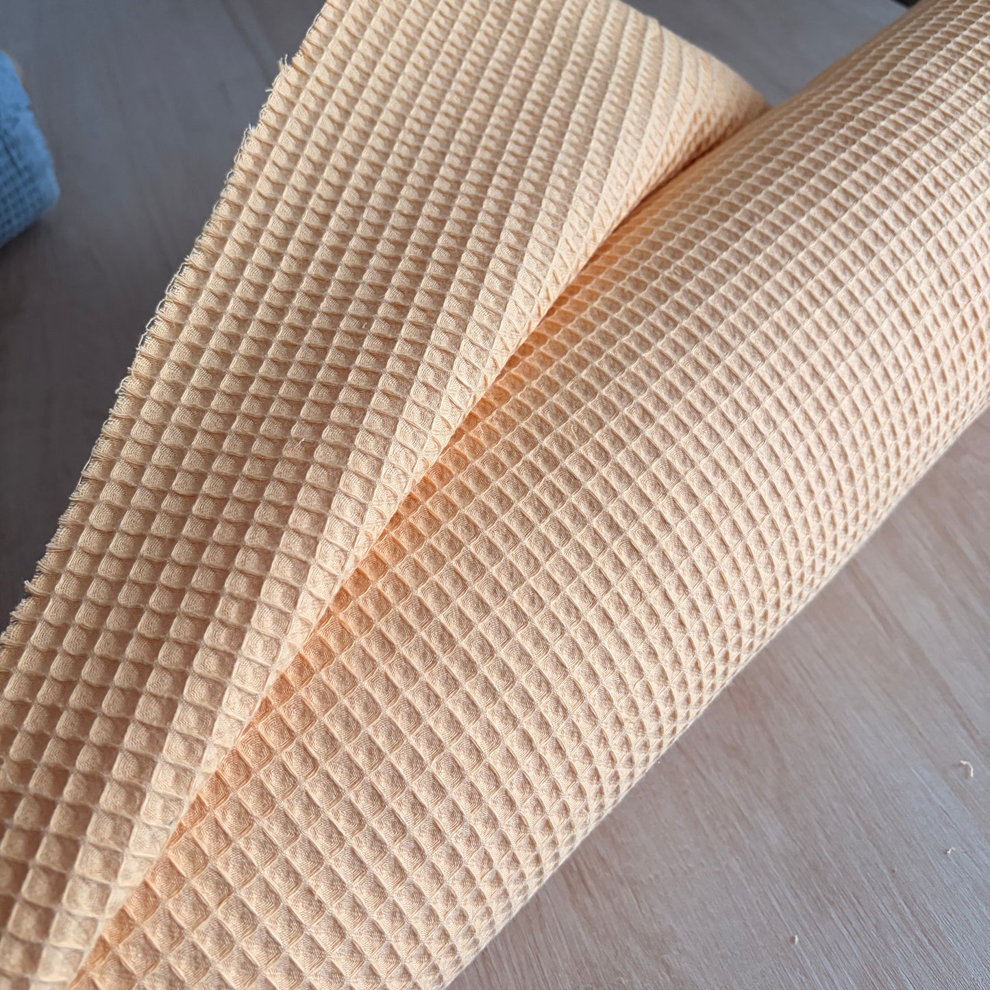 WAFFLE AMARILLO CLARO