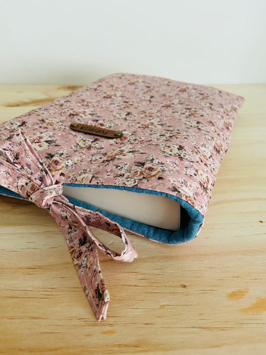 FUNDA LIBRO LAZO ROSAS