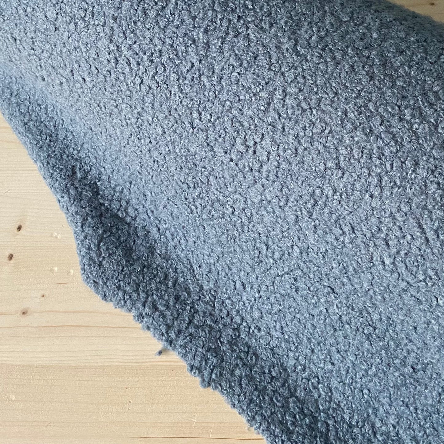 BORREGUITO BOUCLÉ AZUL