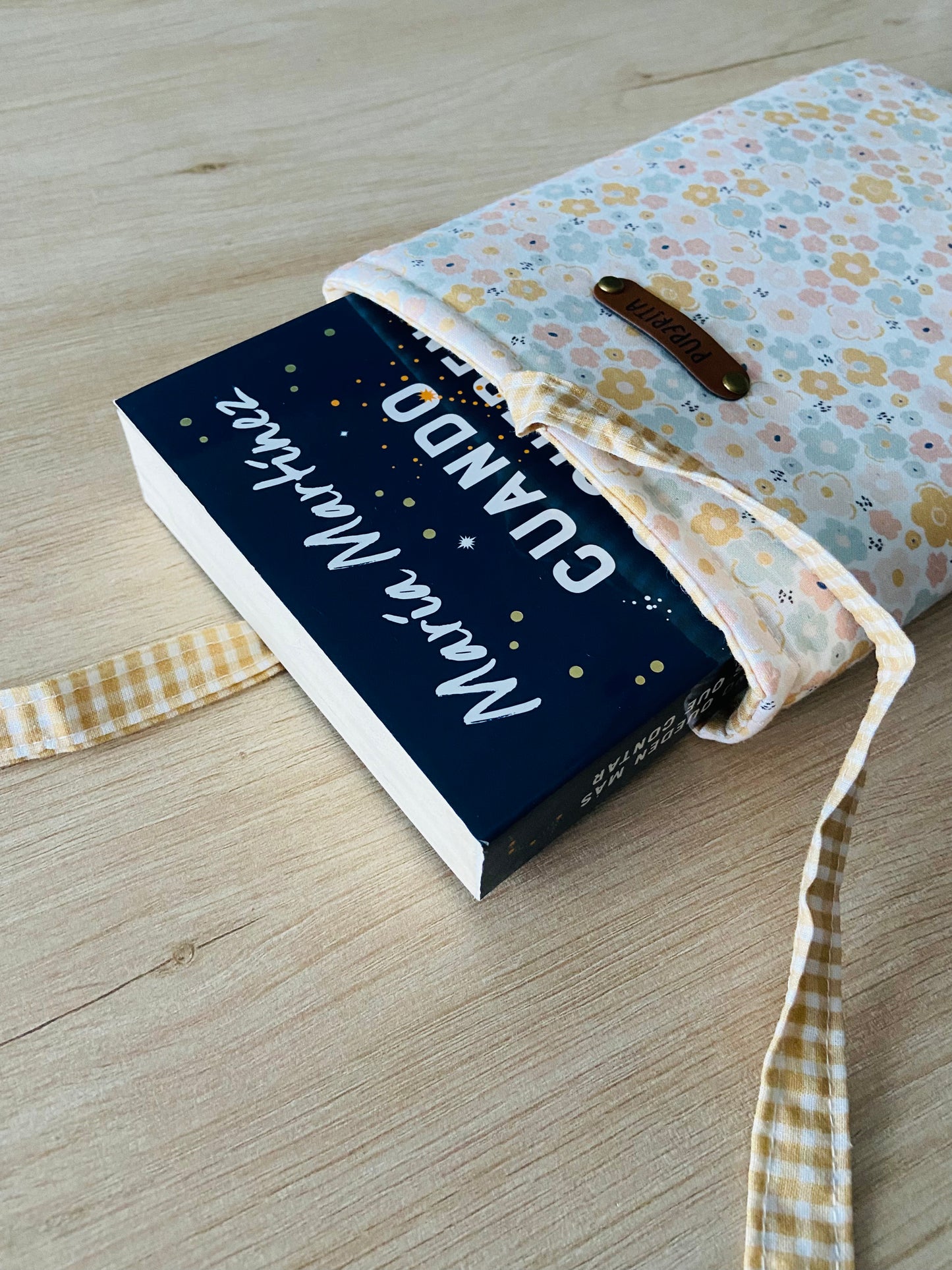 KIT FÍSICO COSTURA FUNDA LIBRO LAZO