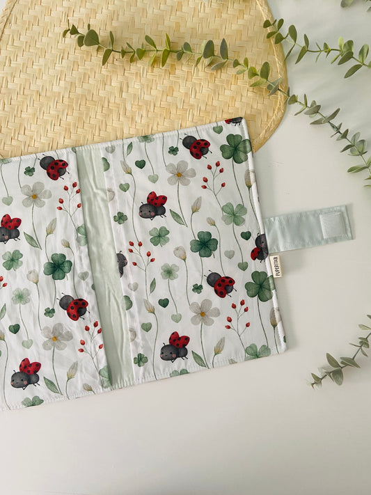 PORTA DOCUMENTOS, TOALLITAS Y PAÑALES BABY MARIQUITAS